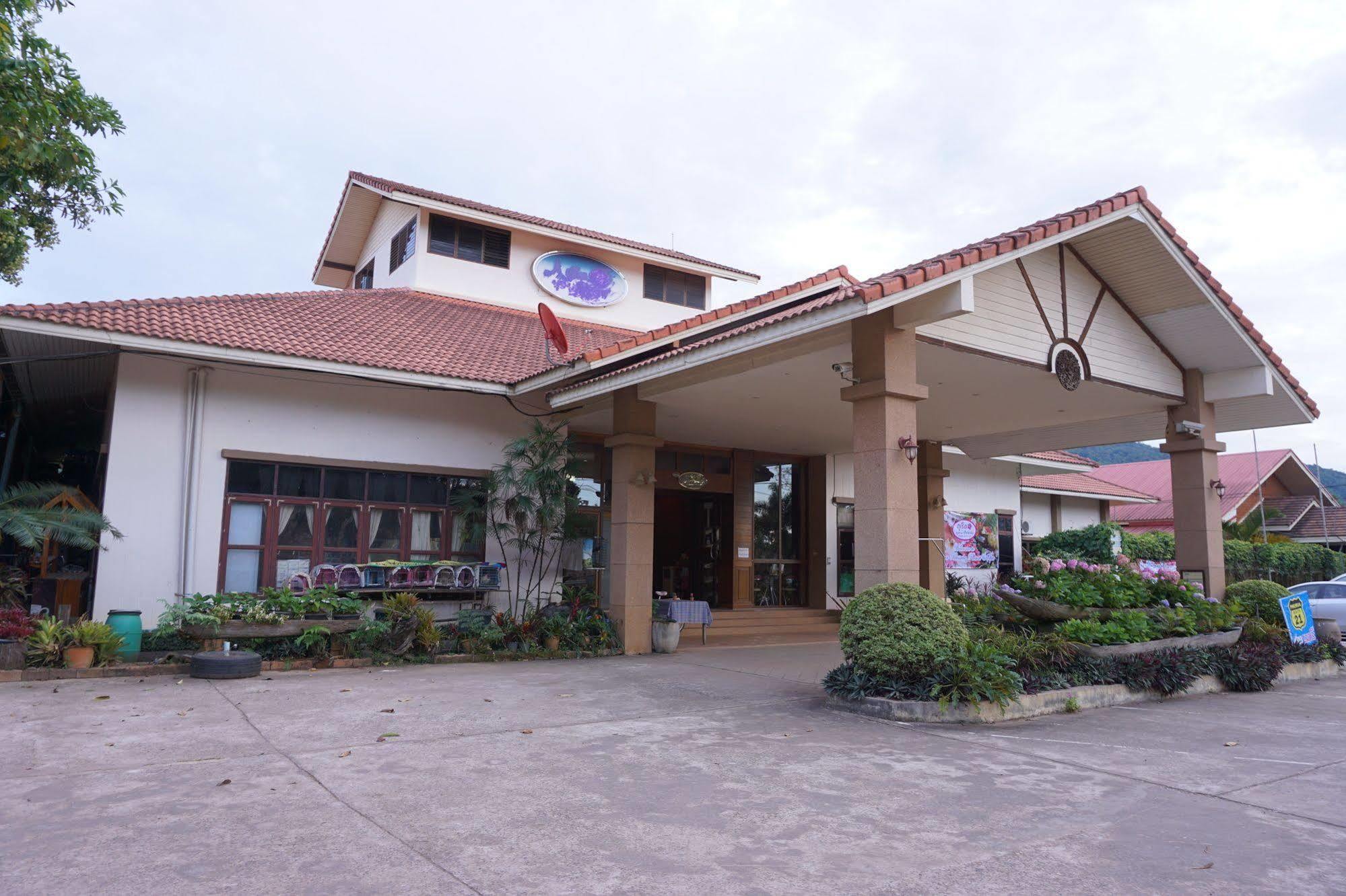 Phurua Bussaba Resort & Spa Loei Extérieur photo