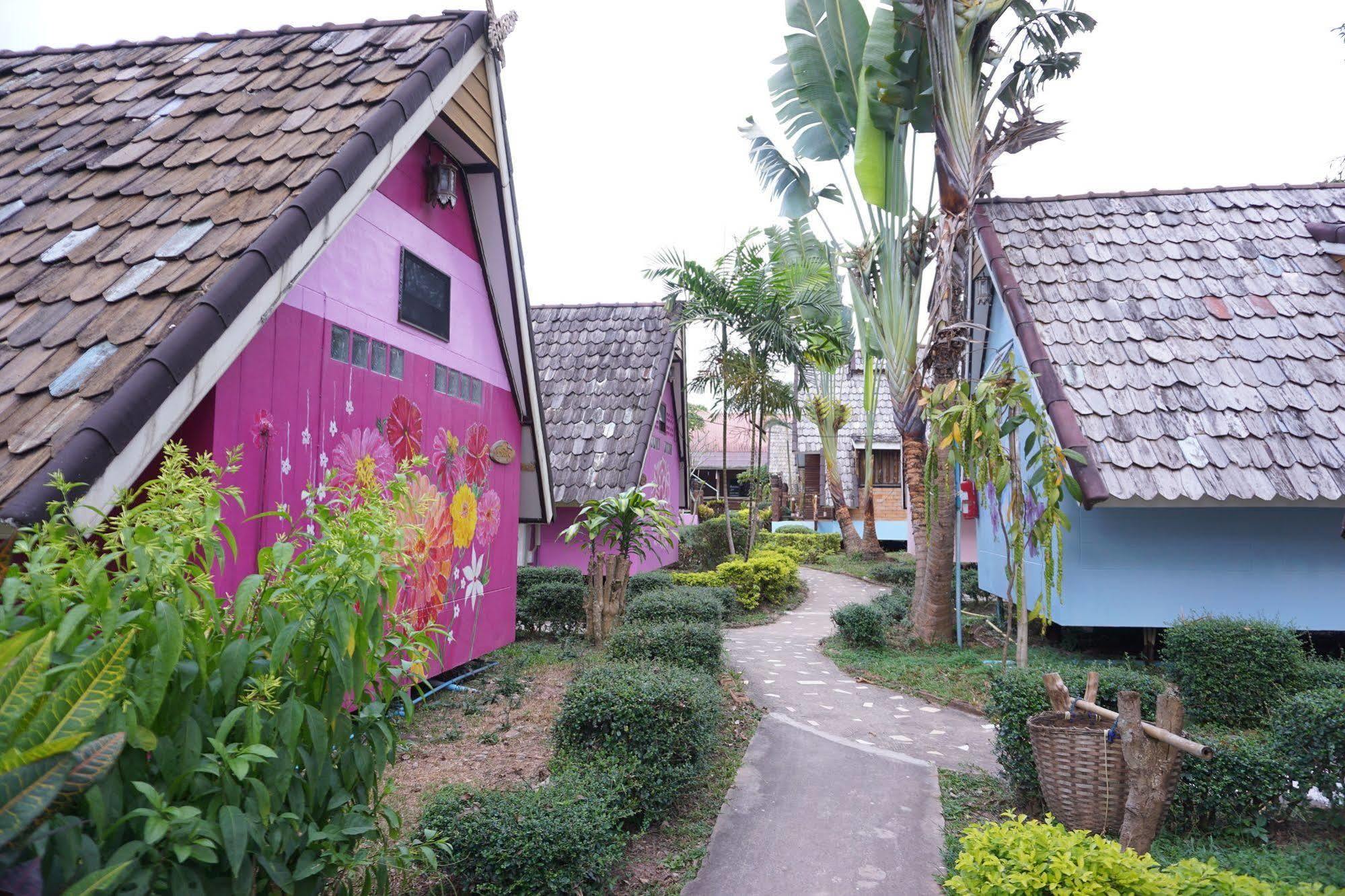 Phurua Bussaba Resort & Spa Loei Extérieur photo